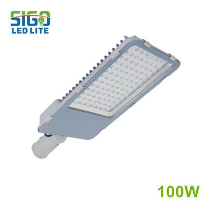 Réverbère LED eco réglable en angle 50-150W
